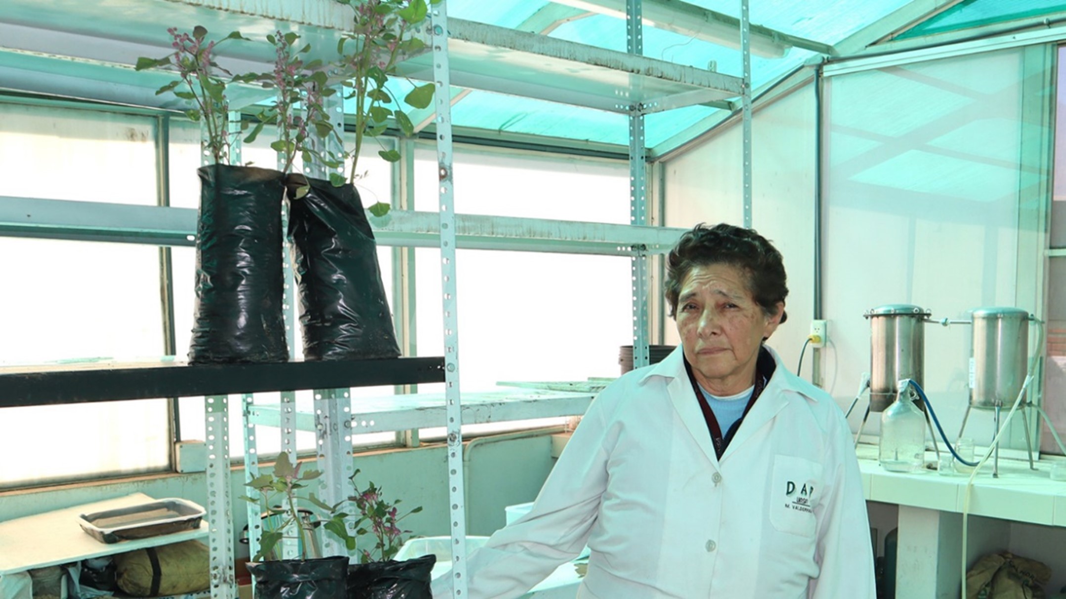 Doctora María del Rosario Valderrama Valencia, investigadora de la Escuela Profesional de Biología de la Universidad Nacional de San Agustín, en Arequipa